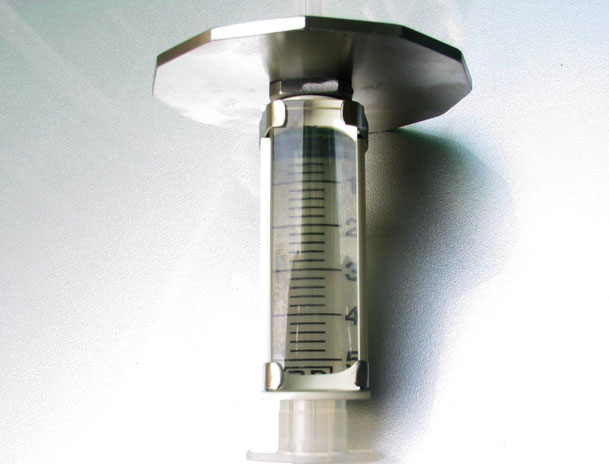 TC Drawing Syringe Shield with Magnifying Window