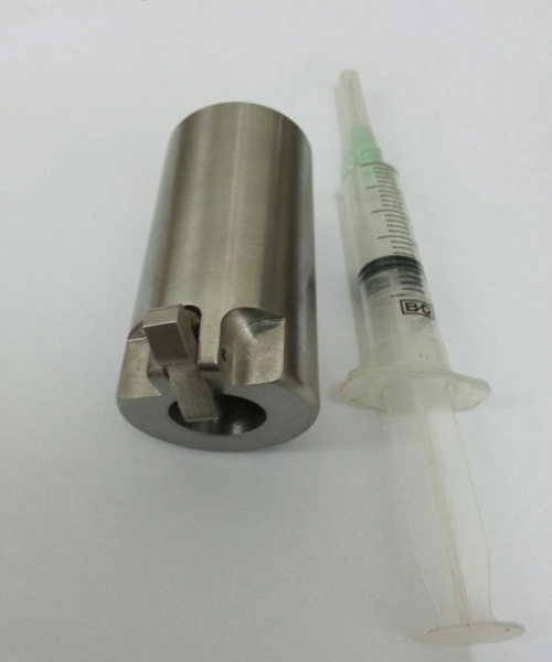 PET Syringe Shield With The Push Button(1)